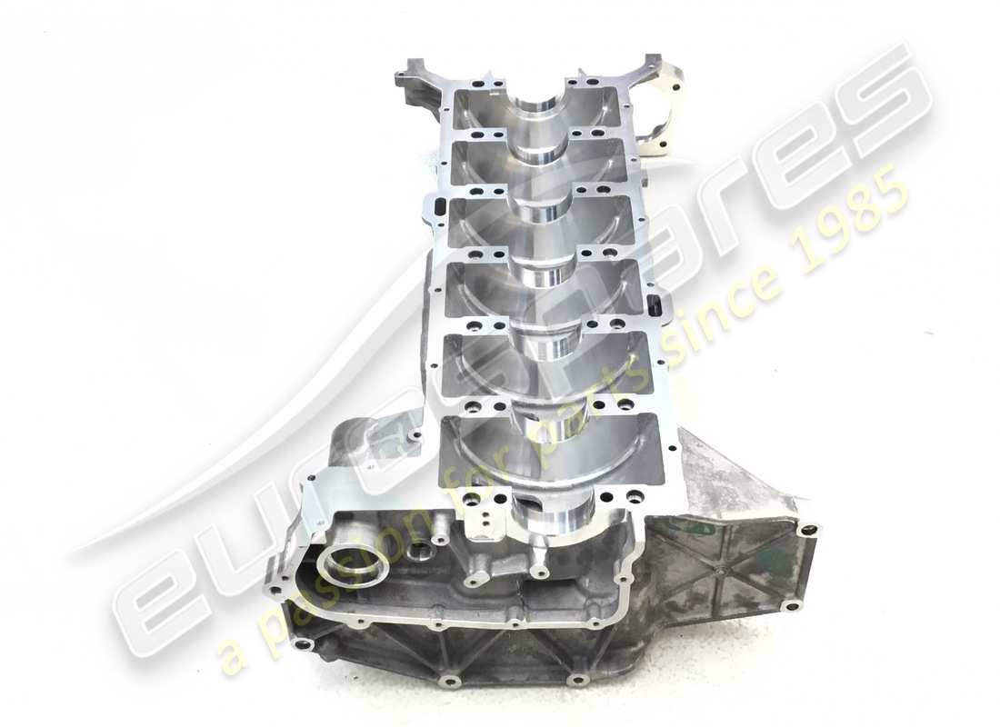 new ferrari crankcase, lower crankcase shell assembly. part number 313700 (4)