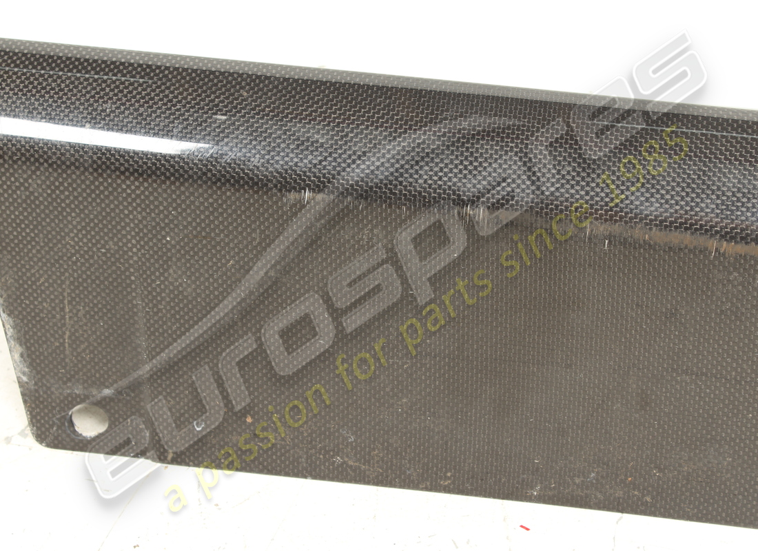 damaged ferrari complete lh outer sill cover. part number 89130200 (4)
