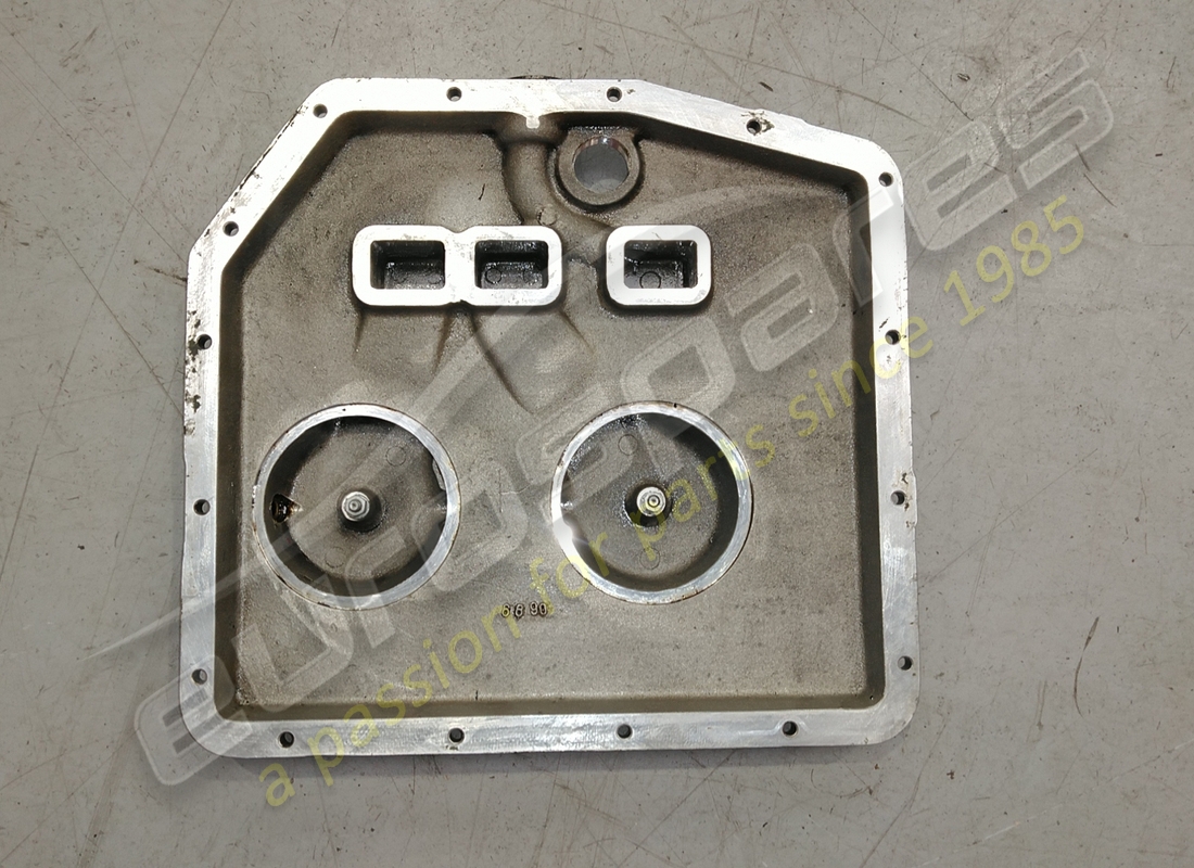 USED Ferrari COVER FOR OIL SUMP . PART NUMBER 154602 (1)