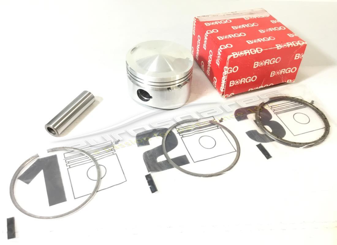 NEW Ferrari COMPLETE PISTON WITH RINGS. PART NUMBER 100165B (1)
