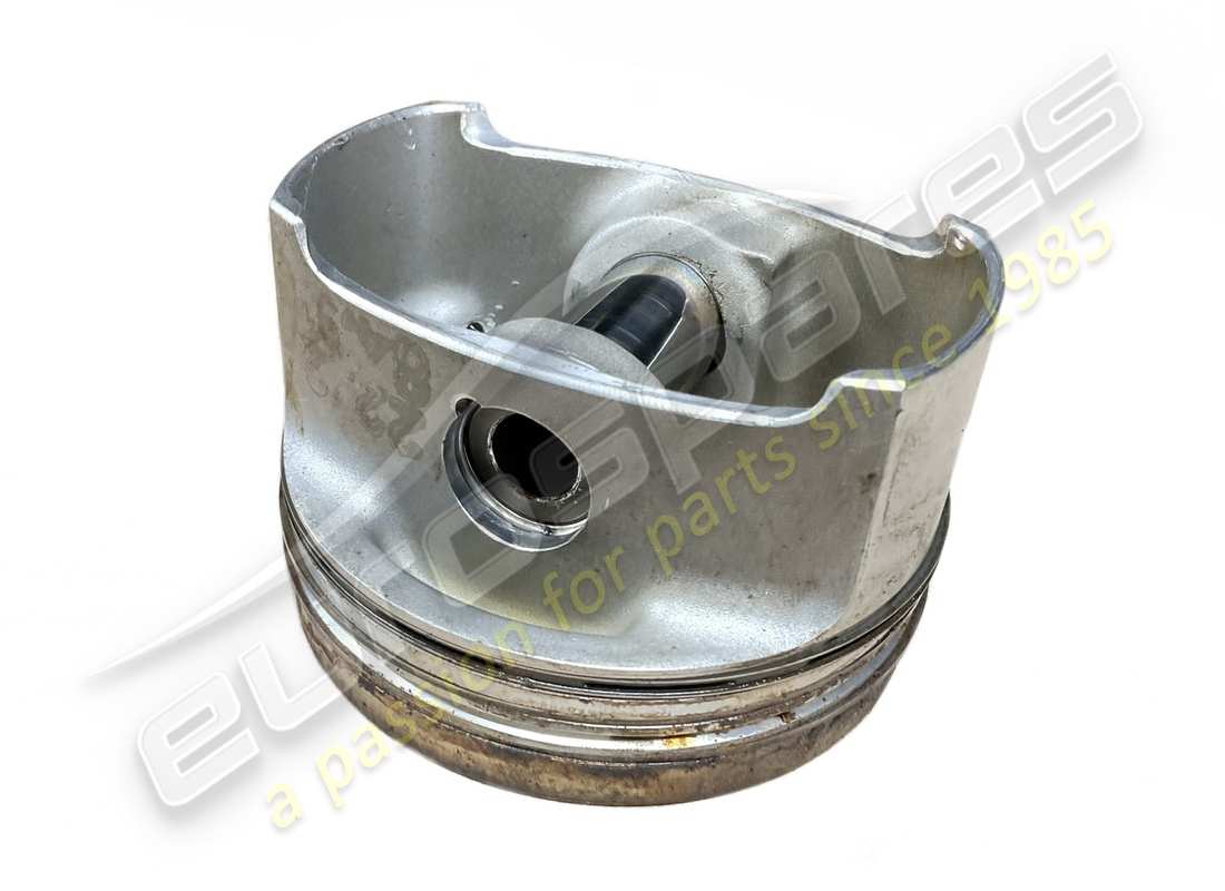 USED Ferrari PISTON WITH RINGS . PART NUMBER 137980 (1)