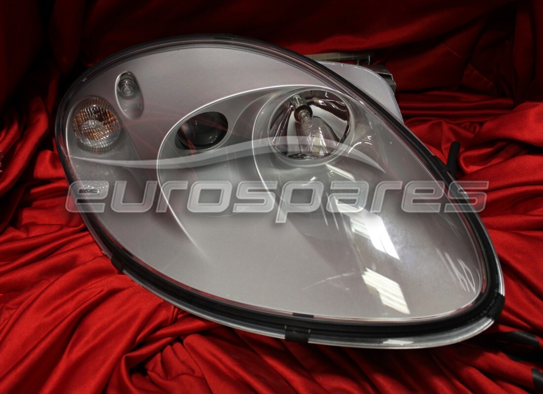 NEW Ferrari RH HEADLIGHT LOW/HIGH BEAM ARGENTO GREY. PART NUMBER 72001390 (1)