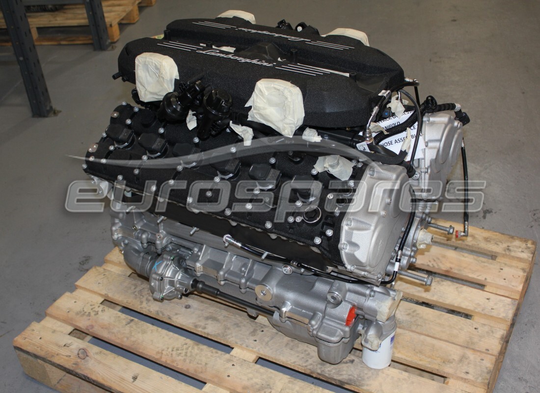 NEW (OTHER) Lamborghini LP700 ENGINE . PART NUMBER MR00Y13Q539 (1)