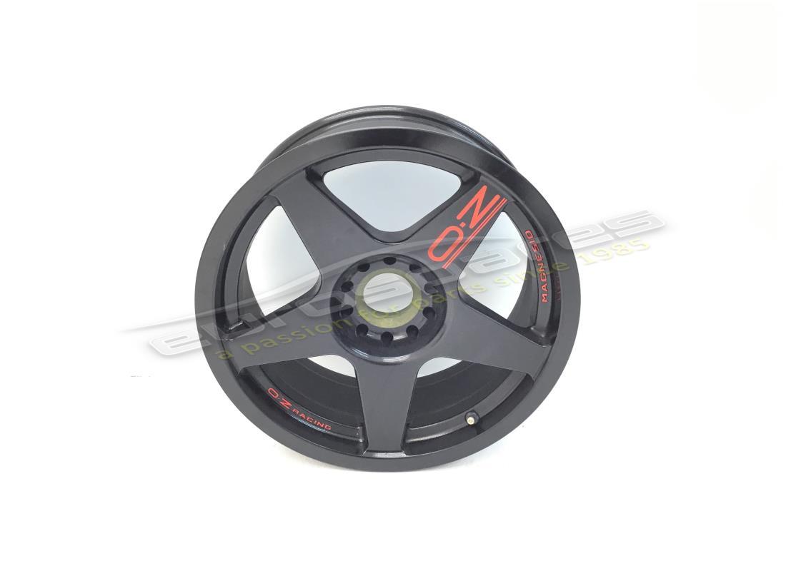 NEW Ferrari F40 OZ RACING FRONT WHEEL (9J X 17'') - ALSO SEE A2128. PART NUMBER A2082 (1)