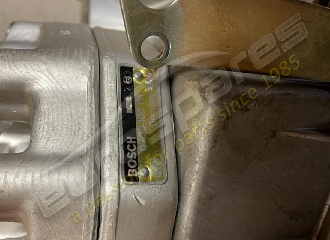 new ferrari complete fuel metering device. part number 129507a (5)