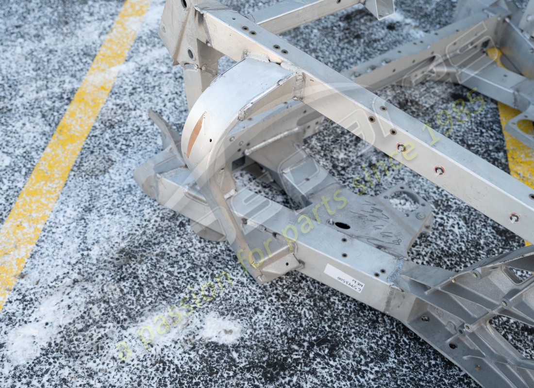 new ferrari rear frame complete. part number 65993500 (4)