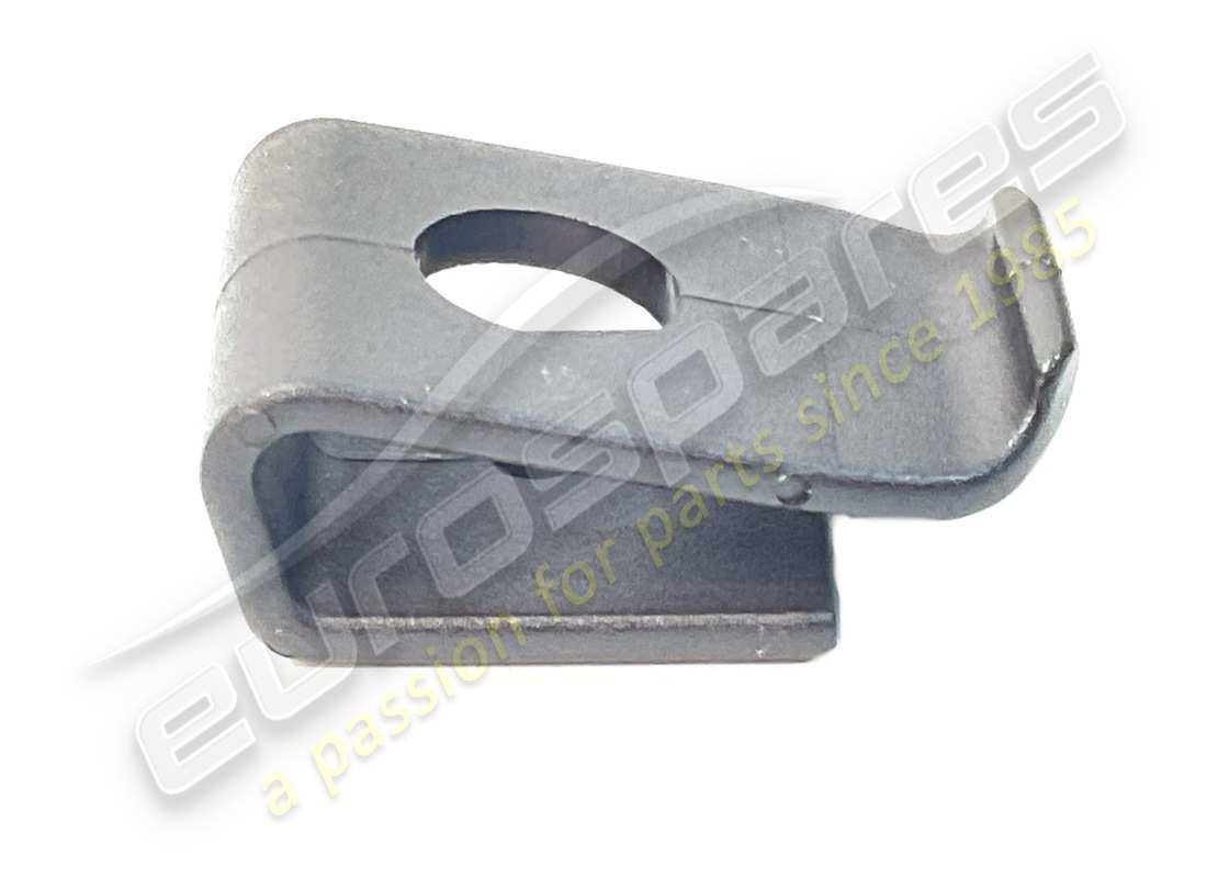 new maserati clip.. part number 67202800 (2)