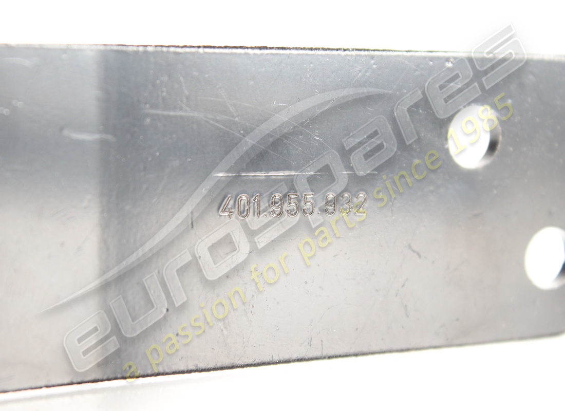 new lamborghini bracket. part number 401955932 (2)