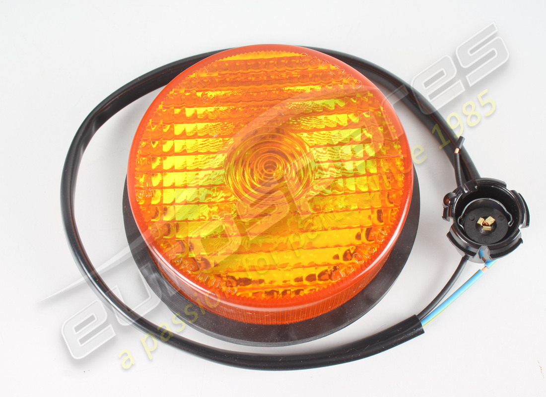 new eurospares rear flasher (indicator lamp). part number 20082608 (1)