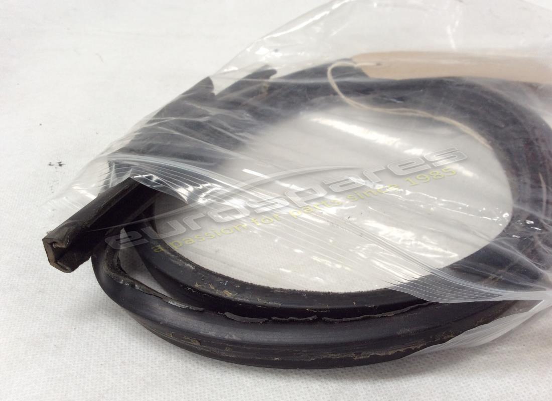 used lamborghini 75 cm velour channel. part number 007021107 (1)