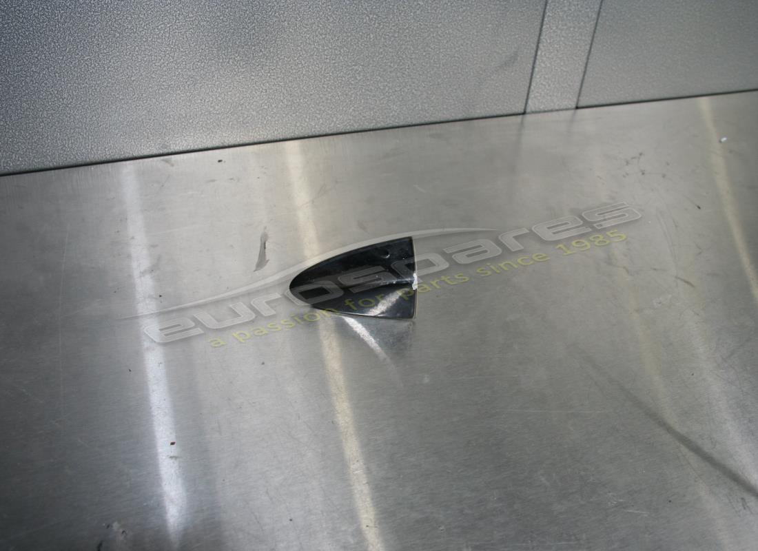 USED Ferrari RH OUTER DOOR HANDLE . PART NUMBER 66866410 (1)