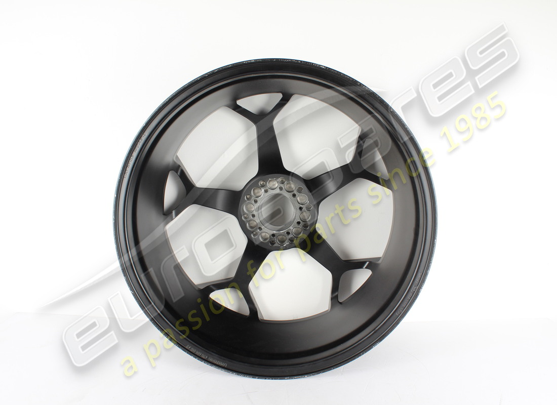 reconditioned lamborghini front wheel. part number 4t0601017at (3)