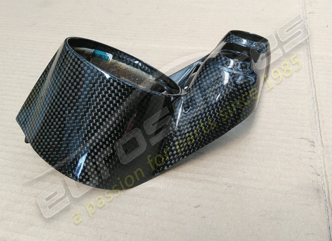 damaged ferrari complete rh driver side satell. part number 892196 (2)
