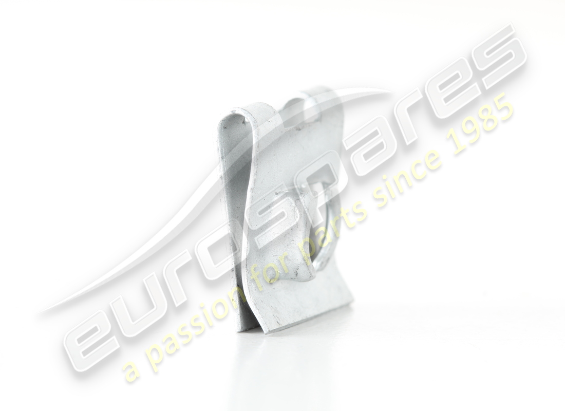 new ferrari clip for screw. part number 14371574 (2)