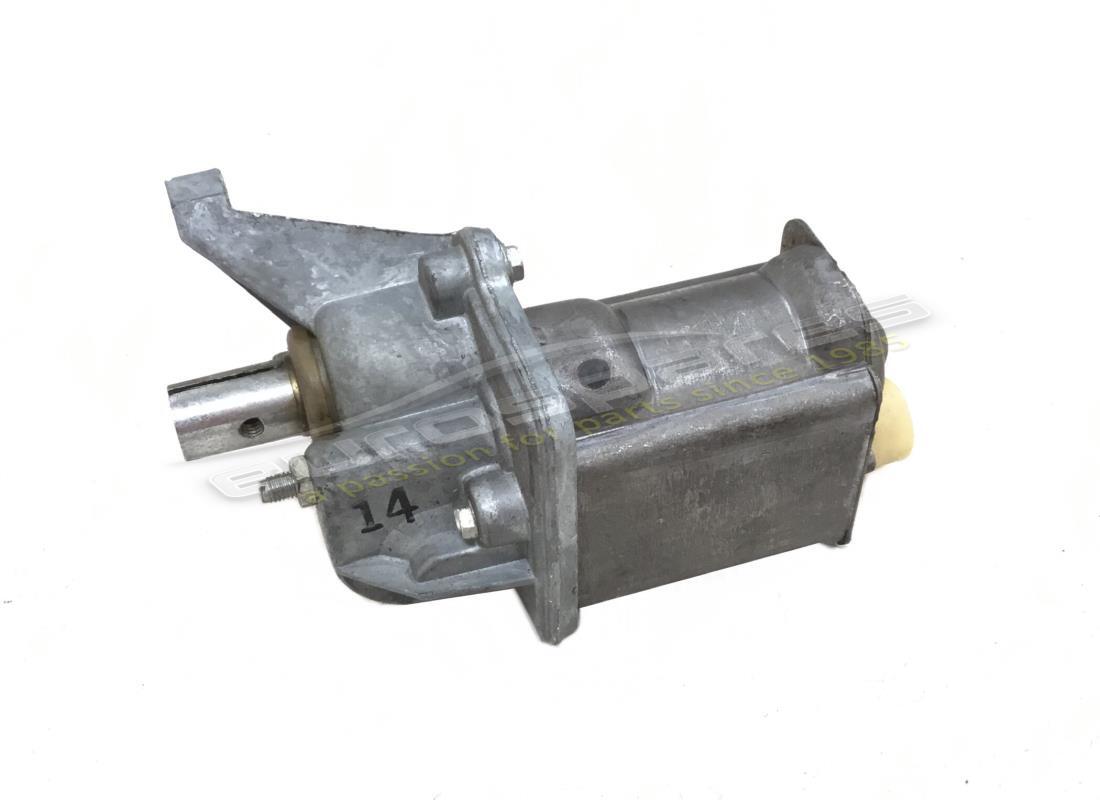 new ferrari lh quarter light motor. part number 2513036300 (1)