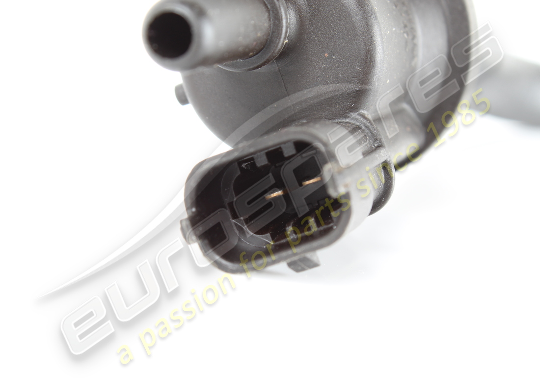 used ferrari lh flush valve junction pipe. part number 304460 (3)