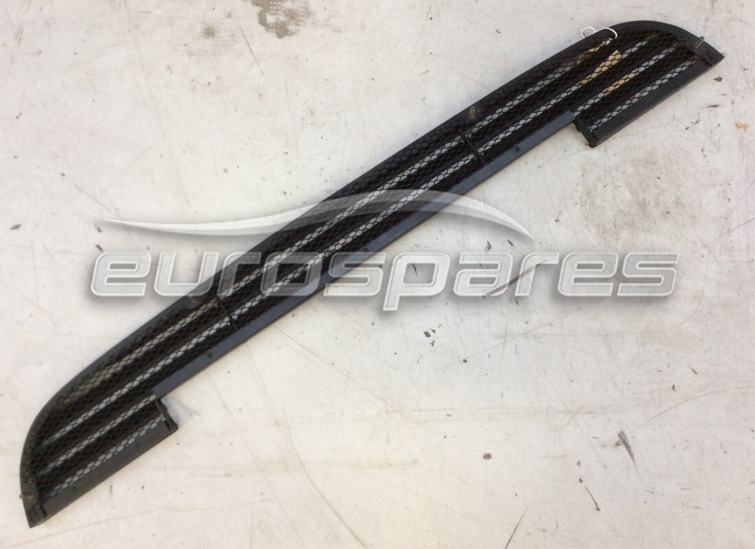 new ferrari grille. part number 61491000 (1)