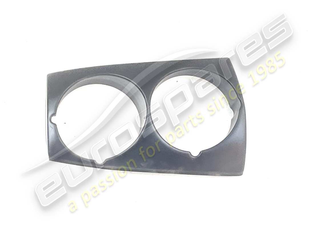 NEW Ferrari RH HEAD LAMP SURROUND . PART NUMBER 61527200 (1)
