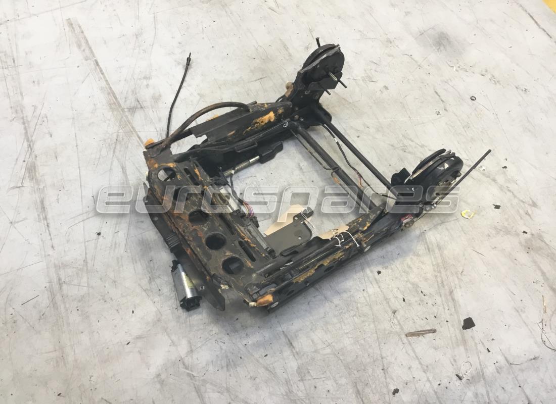 USED Ferrari SEAT GUIDES . PART NUMBER 65912900 (1)