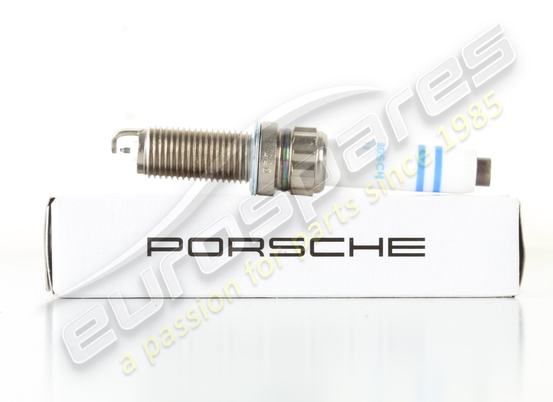 NEW Porsche SPARK PLUG . PART NUMBER 0PB905612 (1) NEW Porsche SPARK PLUG . PART NUMBER 0PB905612 (1)