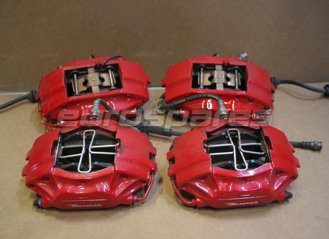 USED Maserati FRONT & REAR CALIPERS KIT . PART NUMBER 200047900 (1)