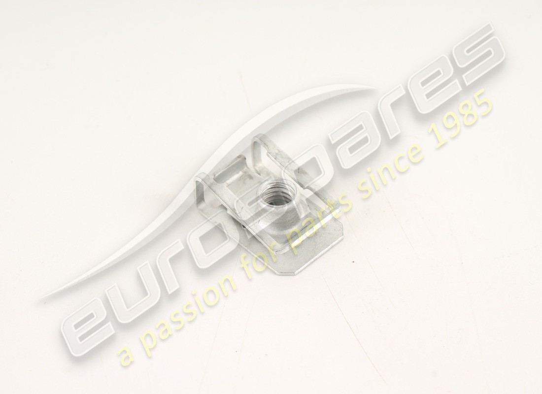 new ferrari bracket. part number 14369271 (1)