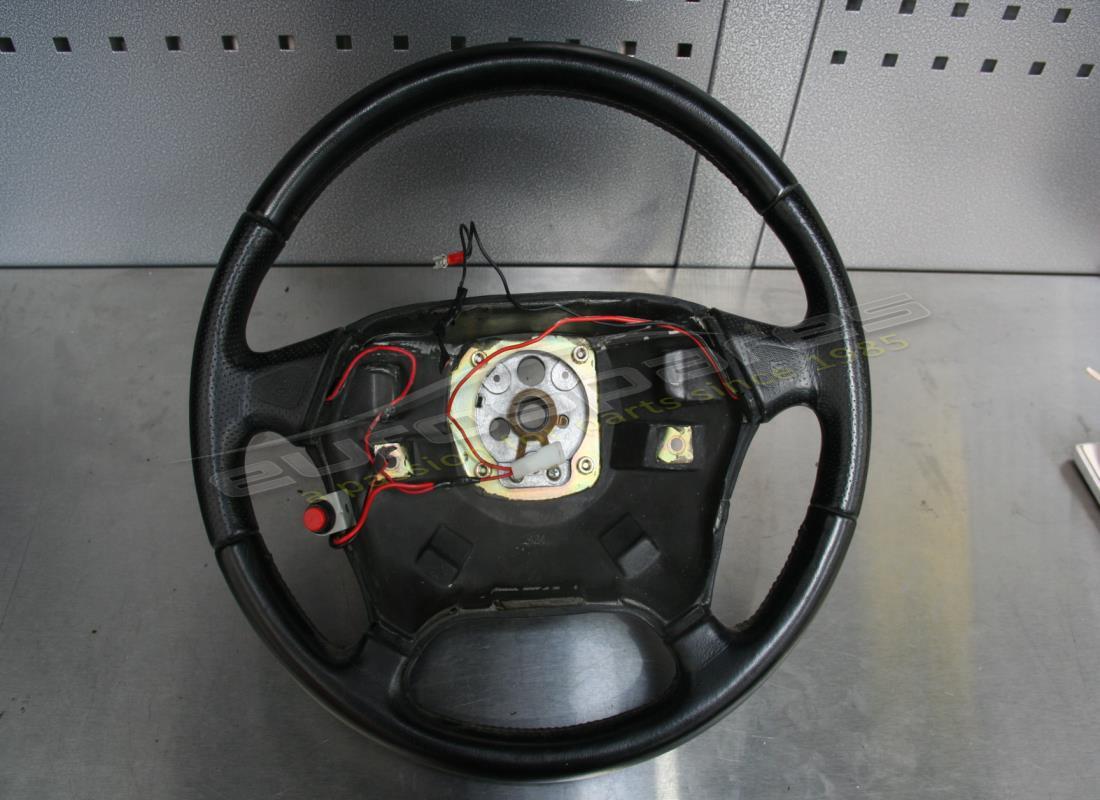 USED Ferrari STEERING WHEEL IN BLACK (CAN USE 164249) . PART NUMBER 65846500 (1)