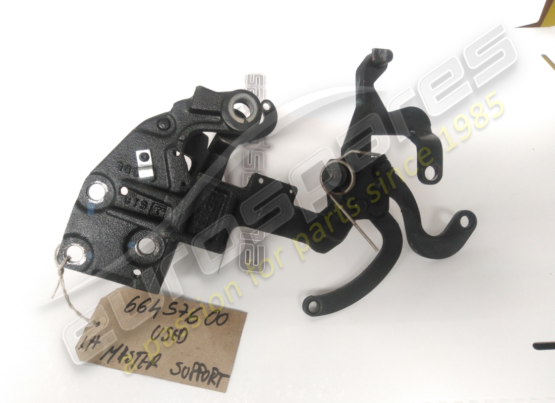 USED Ferrari LH MASTER SUPPORT . PART NUMBER 66457600 (1)