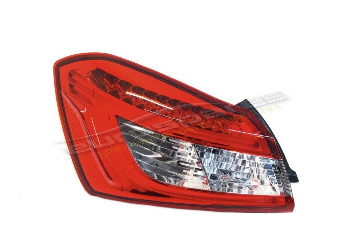 NEW Maserati LH REAR LIGHT FIXED SIDE . PART NUMBER 670107150 (1)