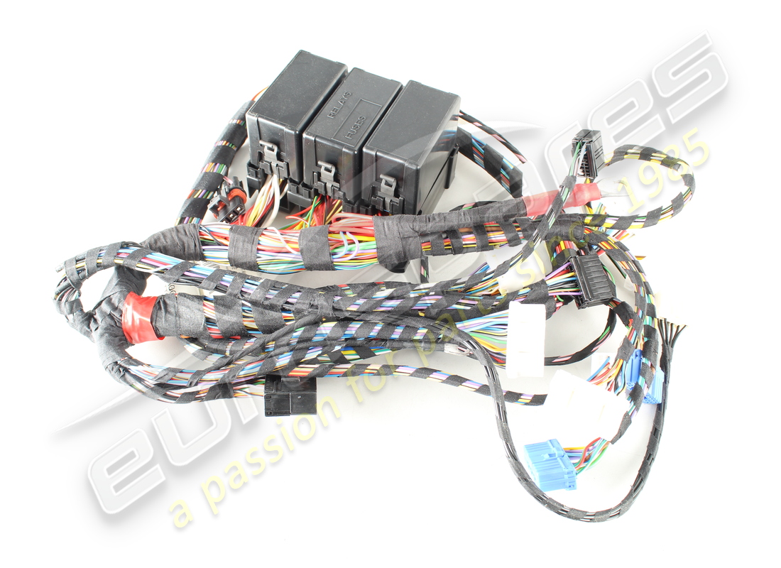 NEW FERRARI LH REAR TUNNEL CABLES. PART NUMBER 177914 (1) new ferrari lh rear tunnel cables. part number 177914 (1)