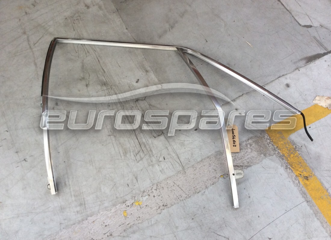 new ferrari rh door window frame moulding complete oe. part number 40054603 (1)