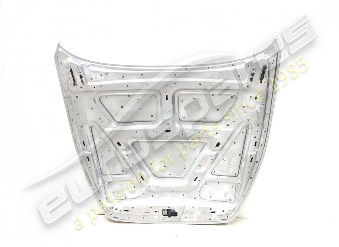 used maserati front bonnet. part number 68351700 (2)