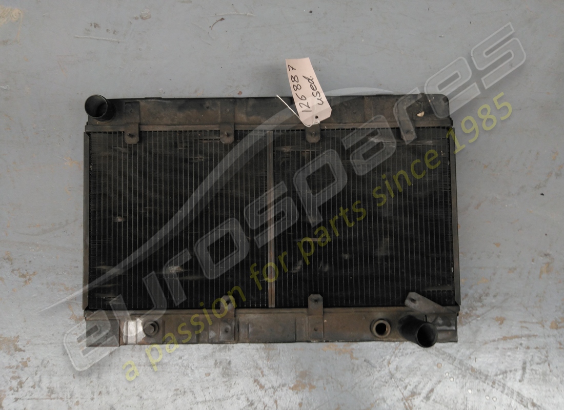 USED Ferrari RADIATOR . PART NUMBER 126887 (1)