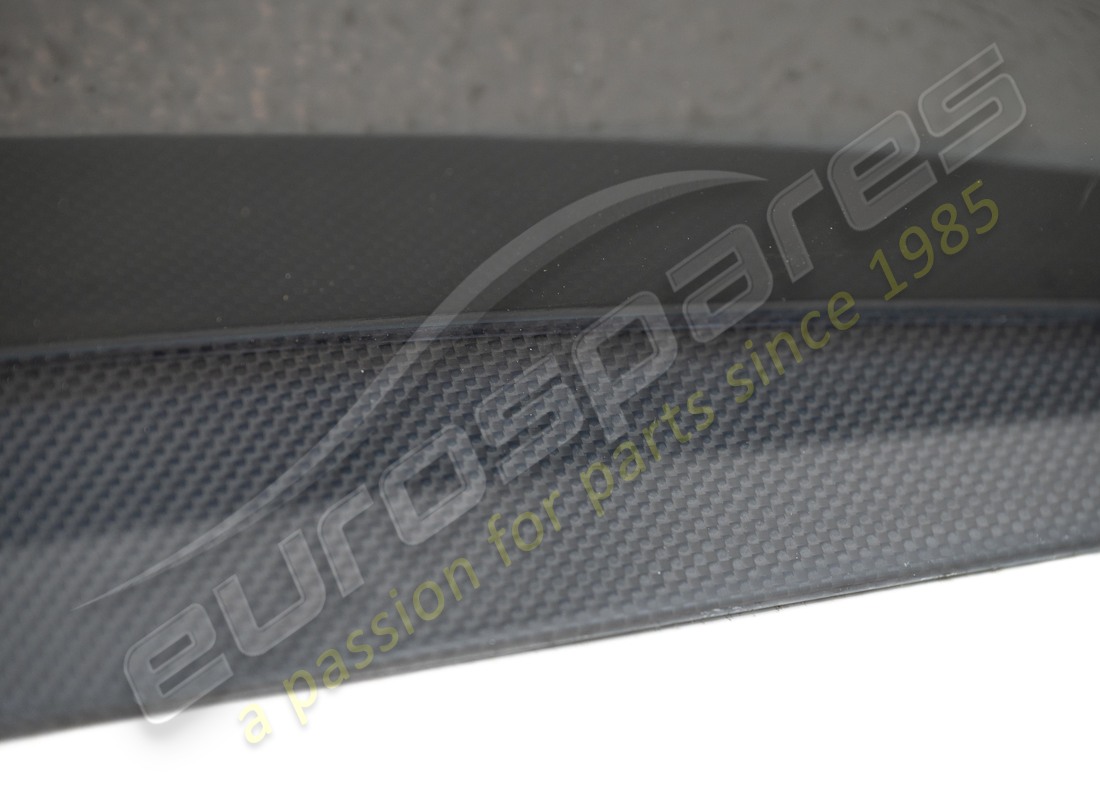 new (other) ferrari lh underdoor trim. part number 83261500 (5)