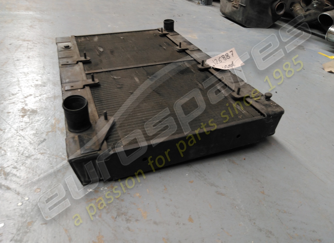 used ferrari radiator. part number 126887 (2)