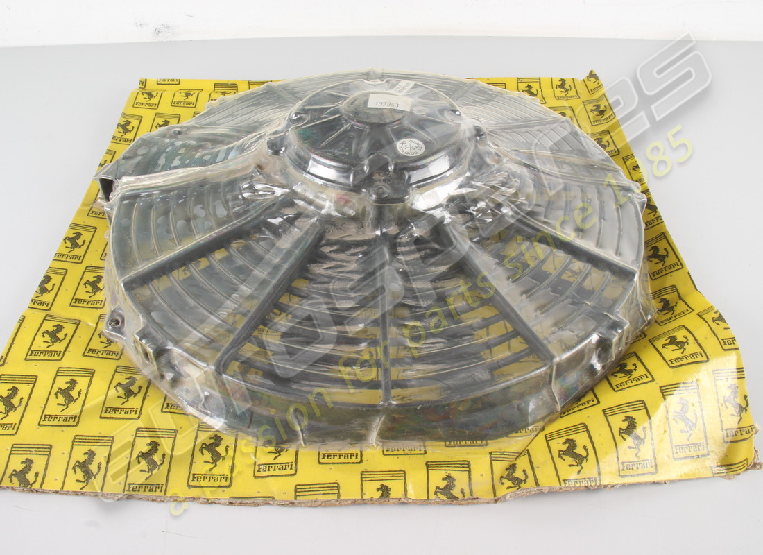 new ferrari electro fan set complete. part number 155063 (2)