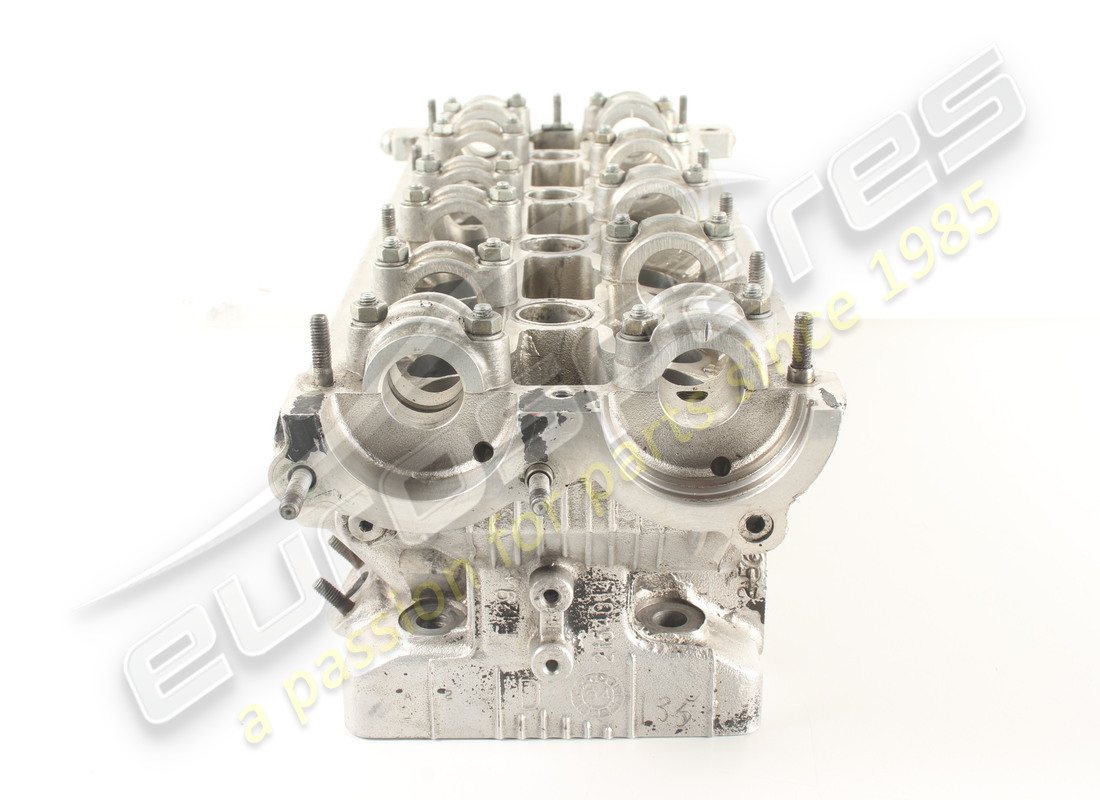USED FERRARI RH CYLINDER HEAD. PART NUMBER 154014 (2) used ferrari rh cylinder head. part number 154014 (2)