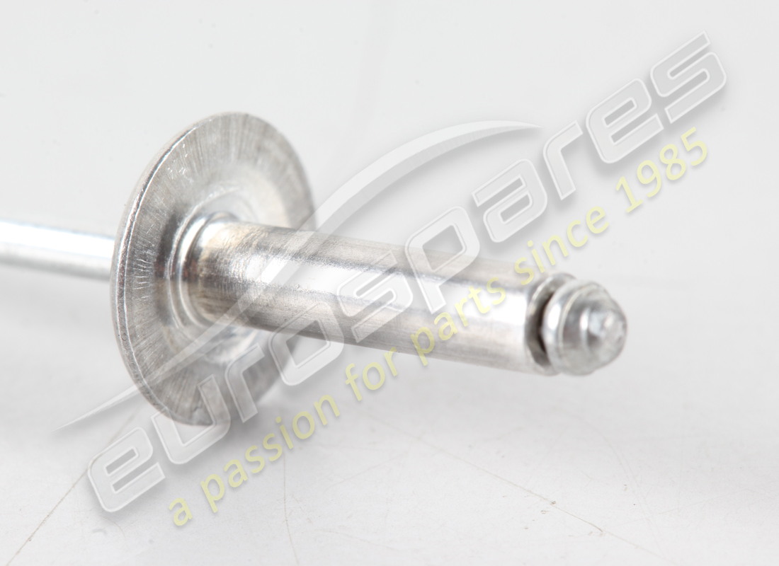 new lamborghini blind rivet. part number n90248401 (2)