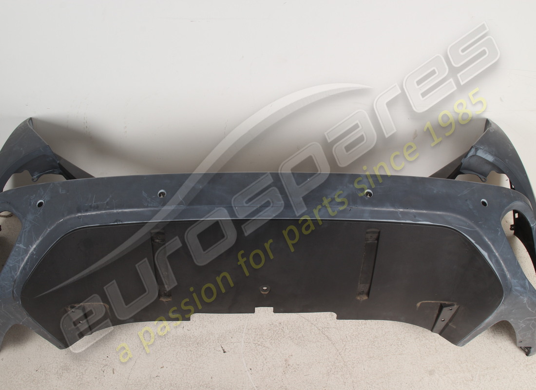 new (other) ferrari rear bumper. part number 82433510 (9)