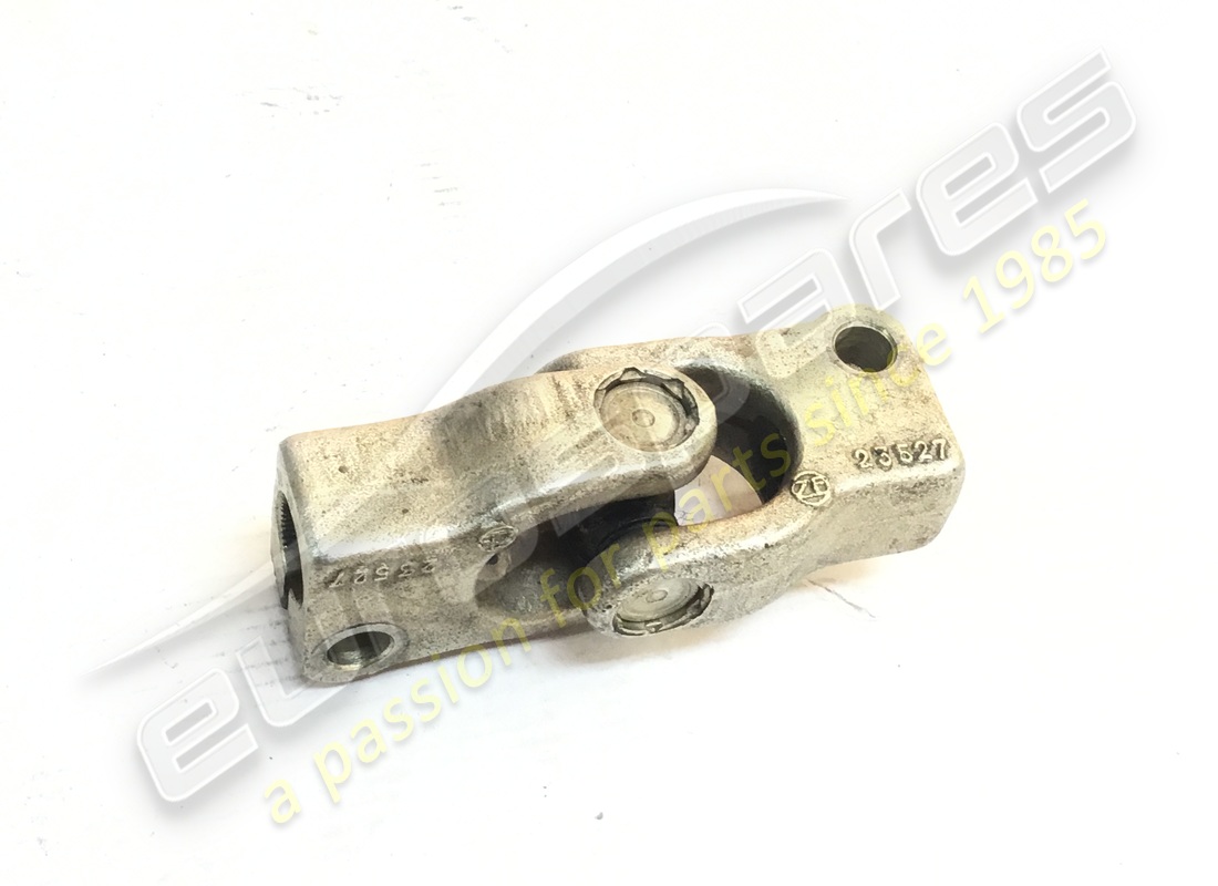 used ferrari steering column universal joint. part number 103343 (2)