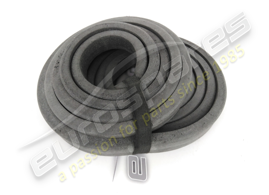 new ferrari boot rubber. part number 2433451000 (1)