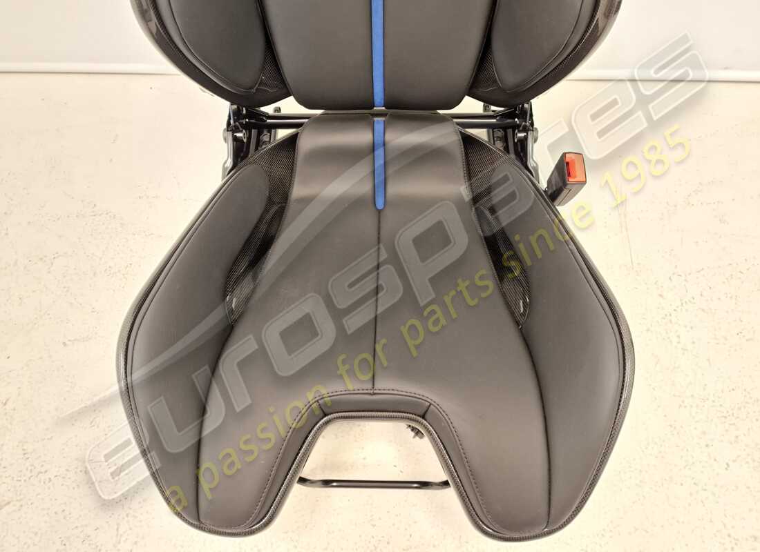 new ferrari sf90 lhd carbon racing seats xl size. part number eap1373891 (13)