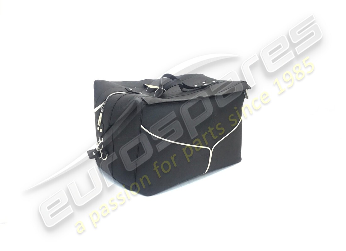 new maserati luggage bag, black leather. part number 940000313 (3)