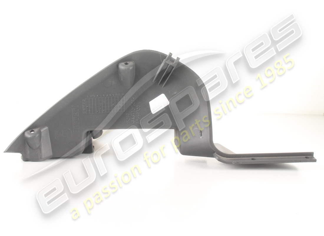new ferrari lower central cover. part number 82986700 (2)