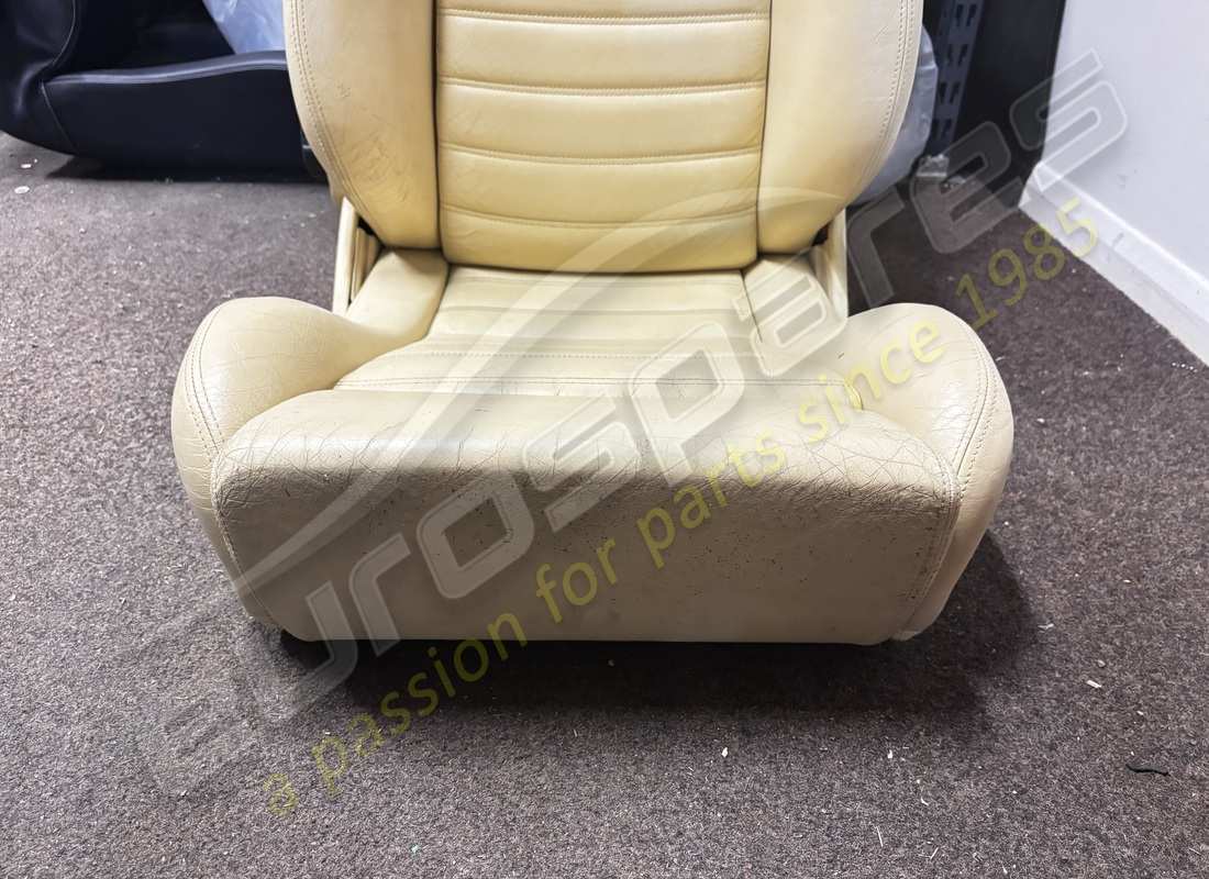 used ferrari pair of cream seats. part number 900114699 (5)