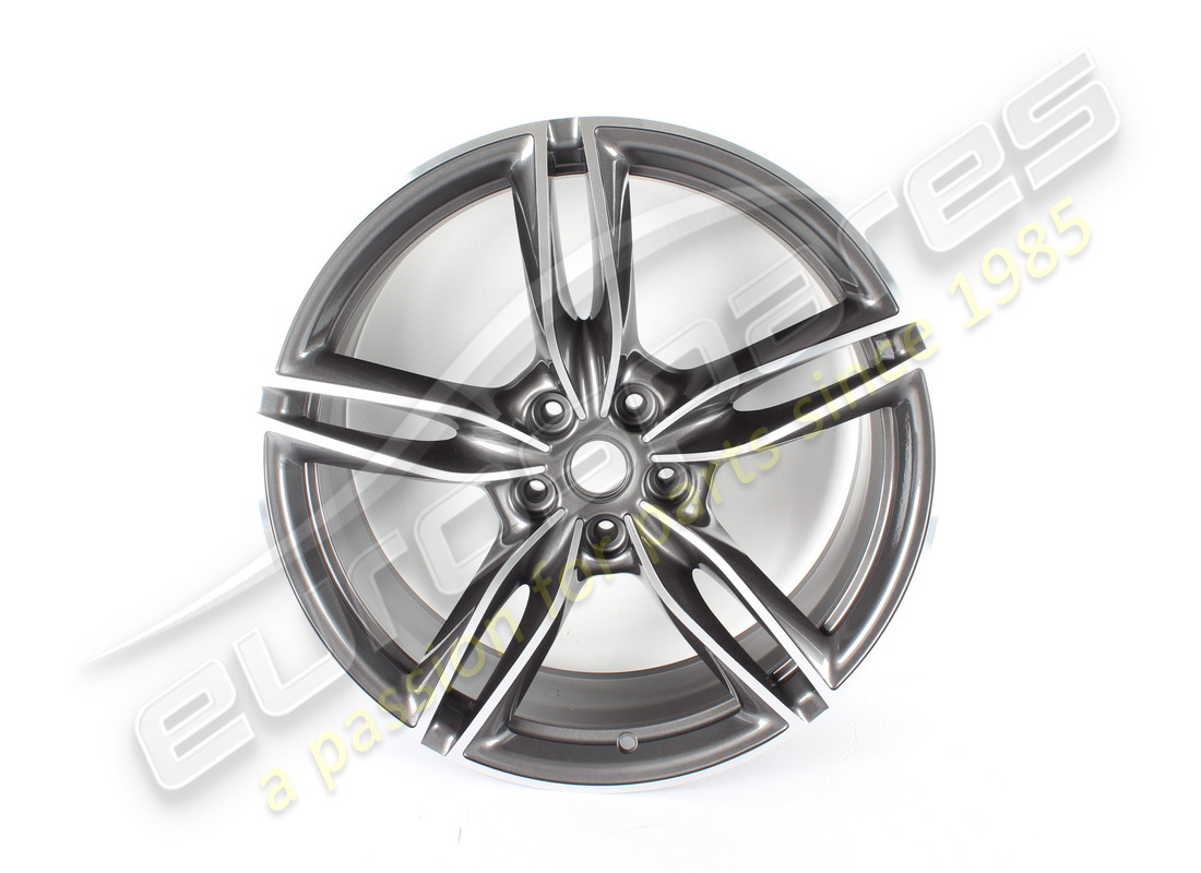 NEW Ferrari FRONT WHEEL . PART NUMBER 881326 (1)