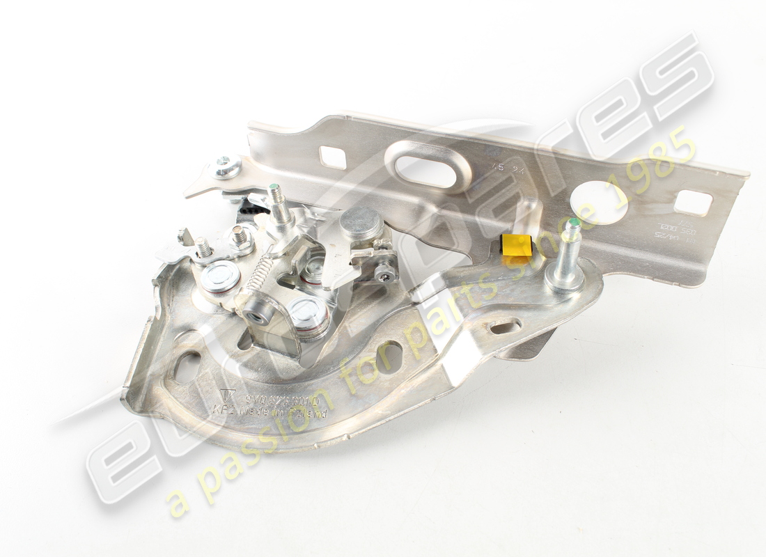 new porsche hinge. part number 9y0823301d (1)
