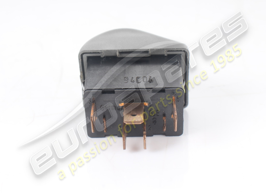 used ferrari switch. part number 165247 (4)