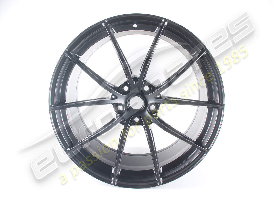 new ferrari front wheel. part number 323894 (1)