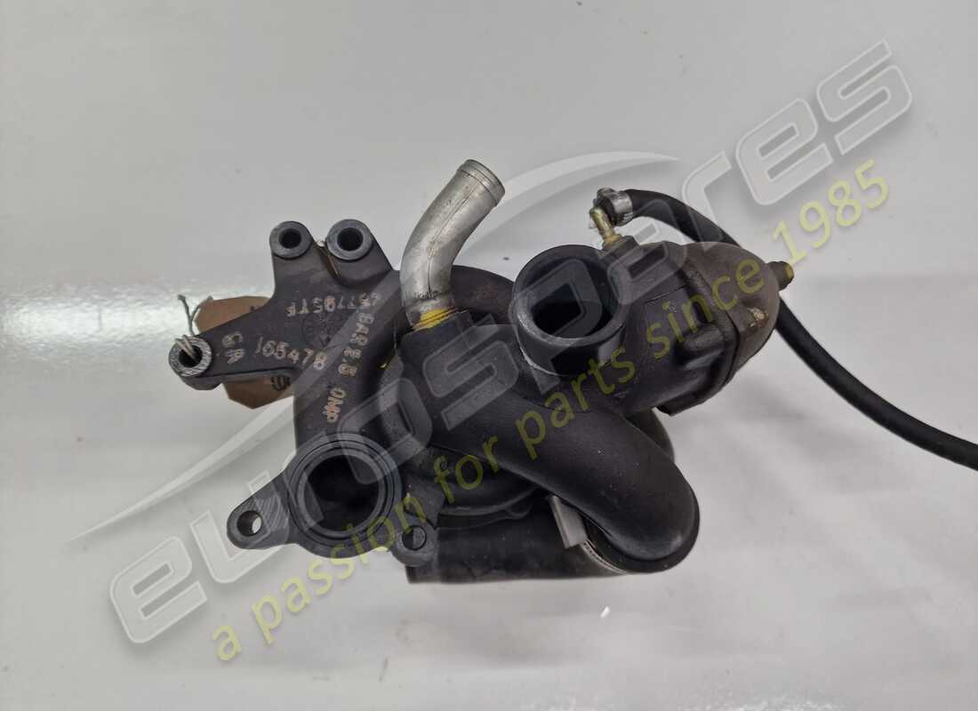 used ferrari complete water pump (order individual parts). part number 177561 (5)